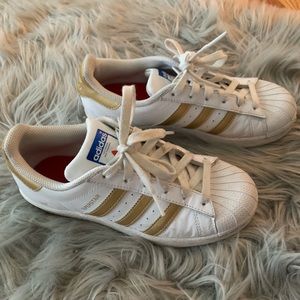 ADIDAS Superstar white and gold